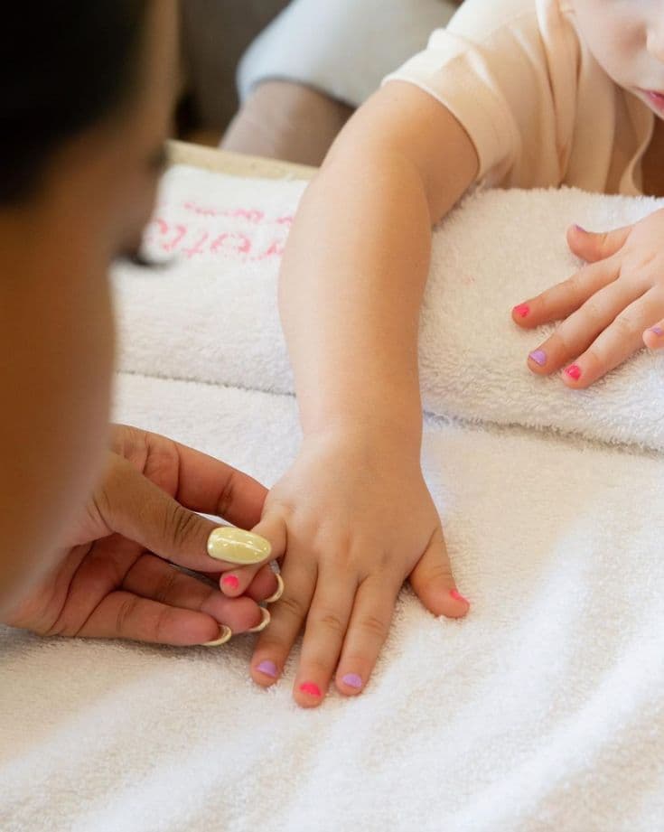 Mini Manicura Niñas ejemplo 1